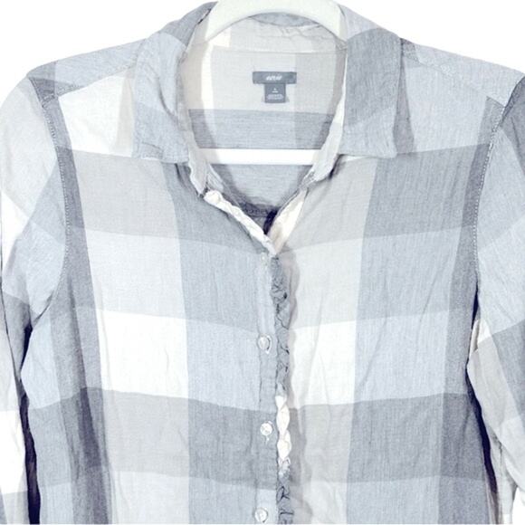 Aerie Grey White Colorblock Plaid Flannel Top Small | Button Front, Ruffle Trim - Picture 3 of 12